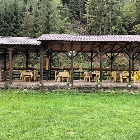 Pension Onelia Gîrda de Sus Buitenkant foto