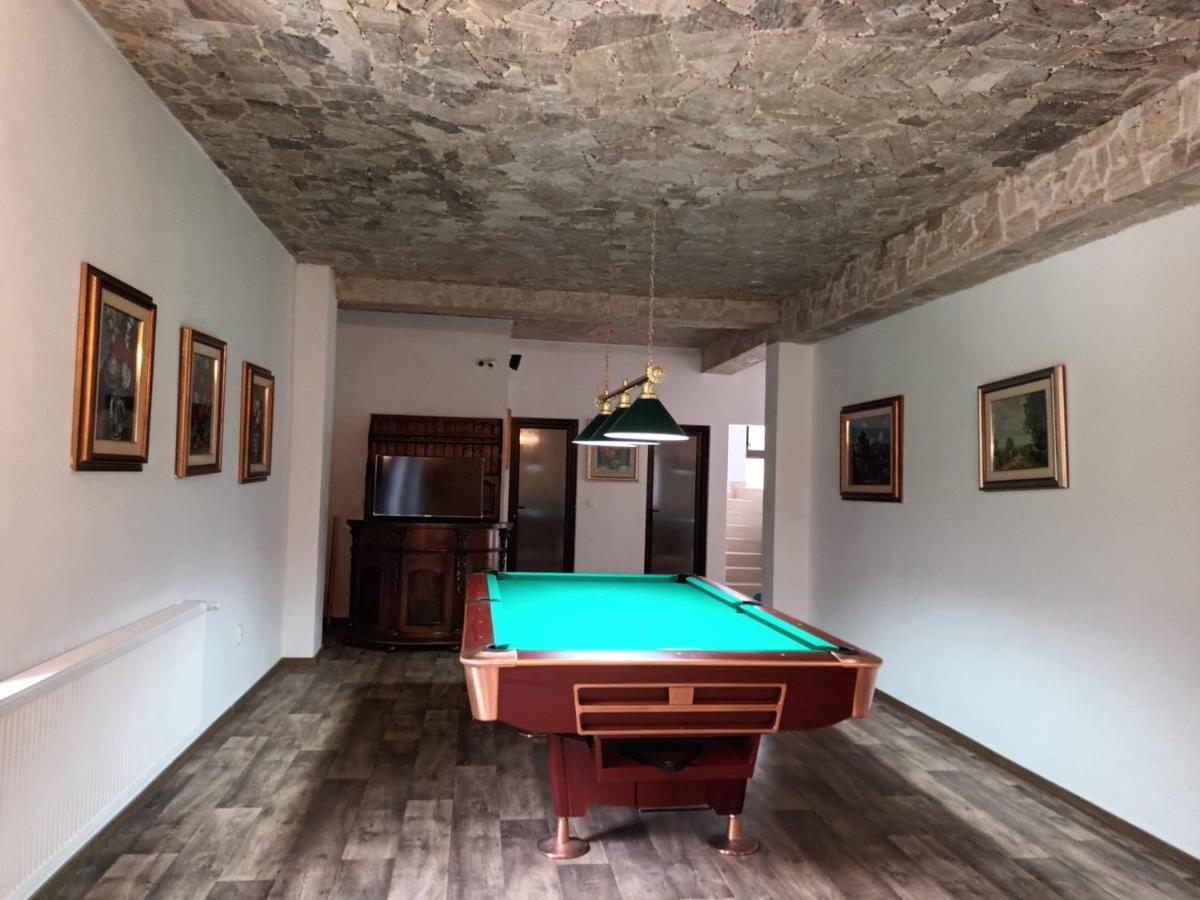 Pension Onelia Gîrda de Sus Buitenkant foto