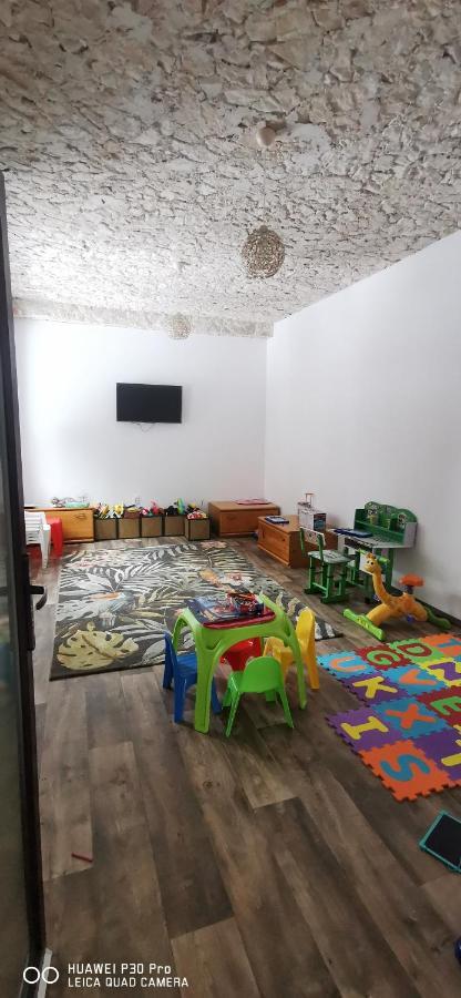 Pension Onelia Gîrda de Sus Buitenkant foto
